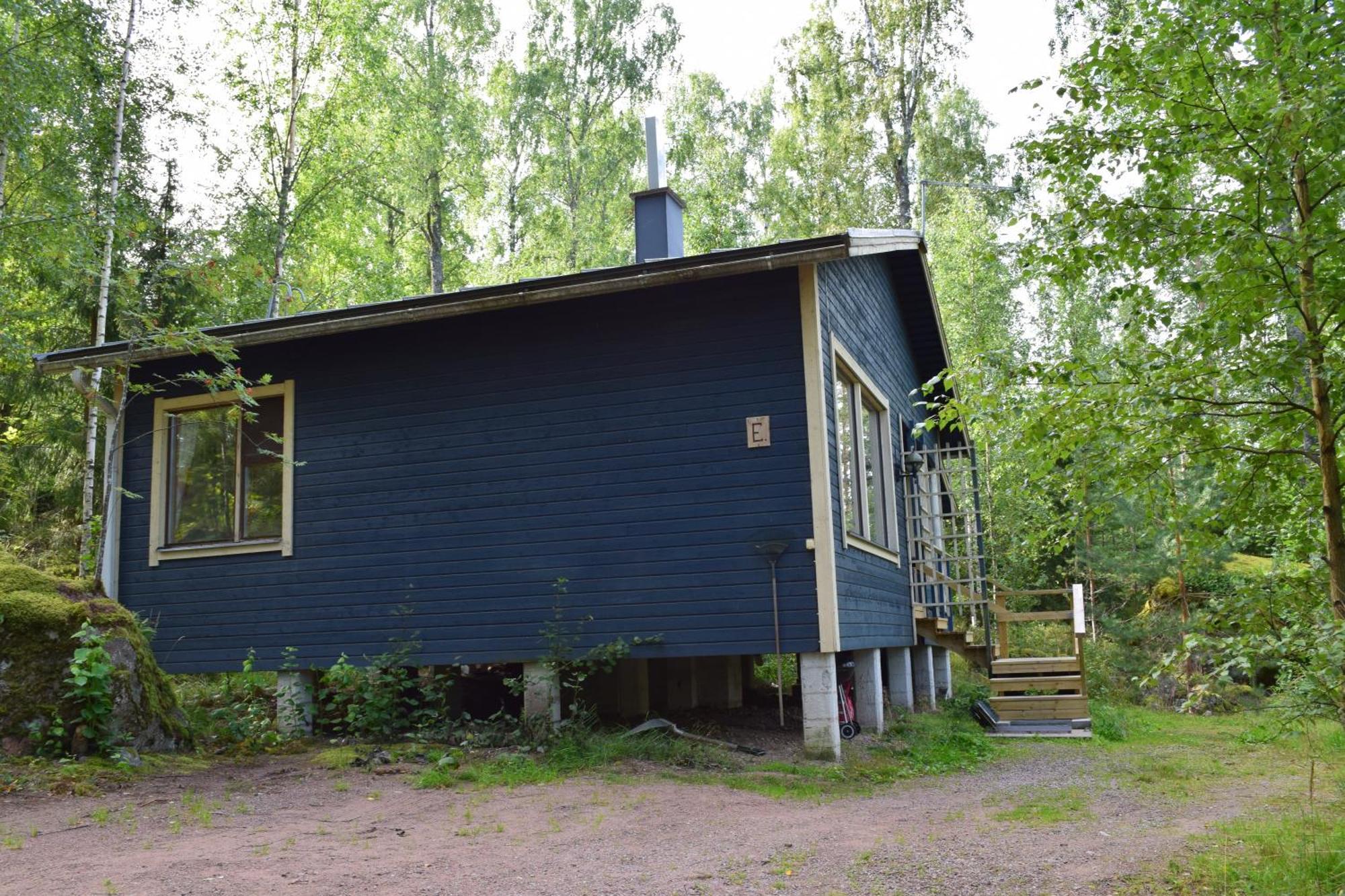 Pyhtaeaen Vuokramoekit Villa Tuuski ภายนอก รูปภาพ