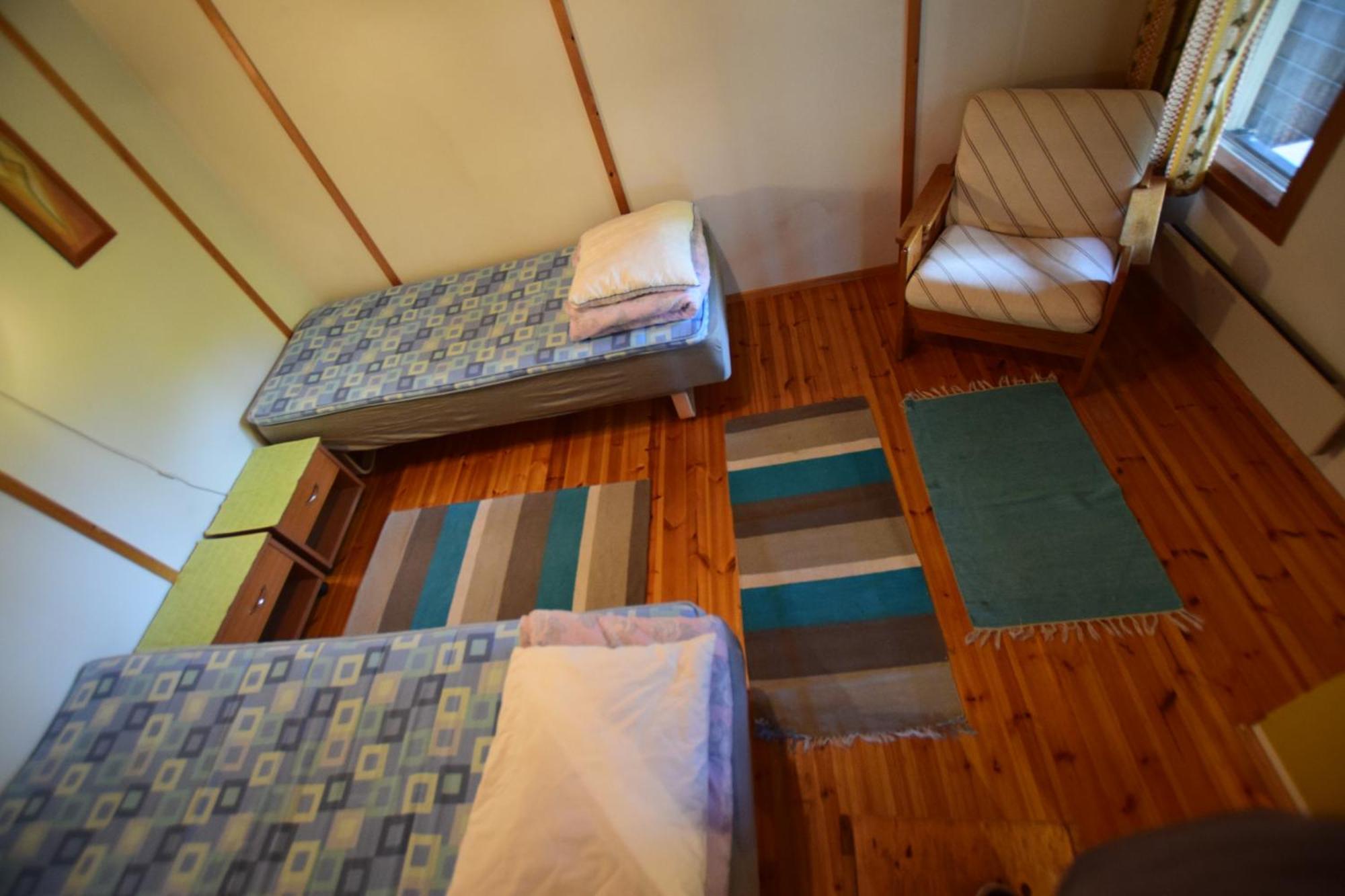 Pyhtaeaen Vuokramoekit Villa Tuuski ภายนอก รูปภาพ