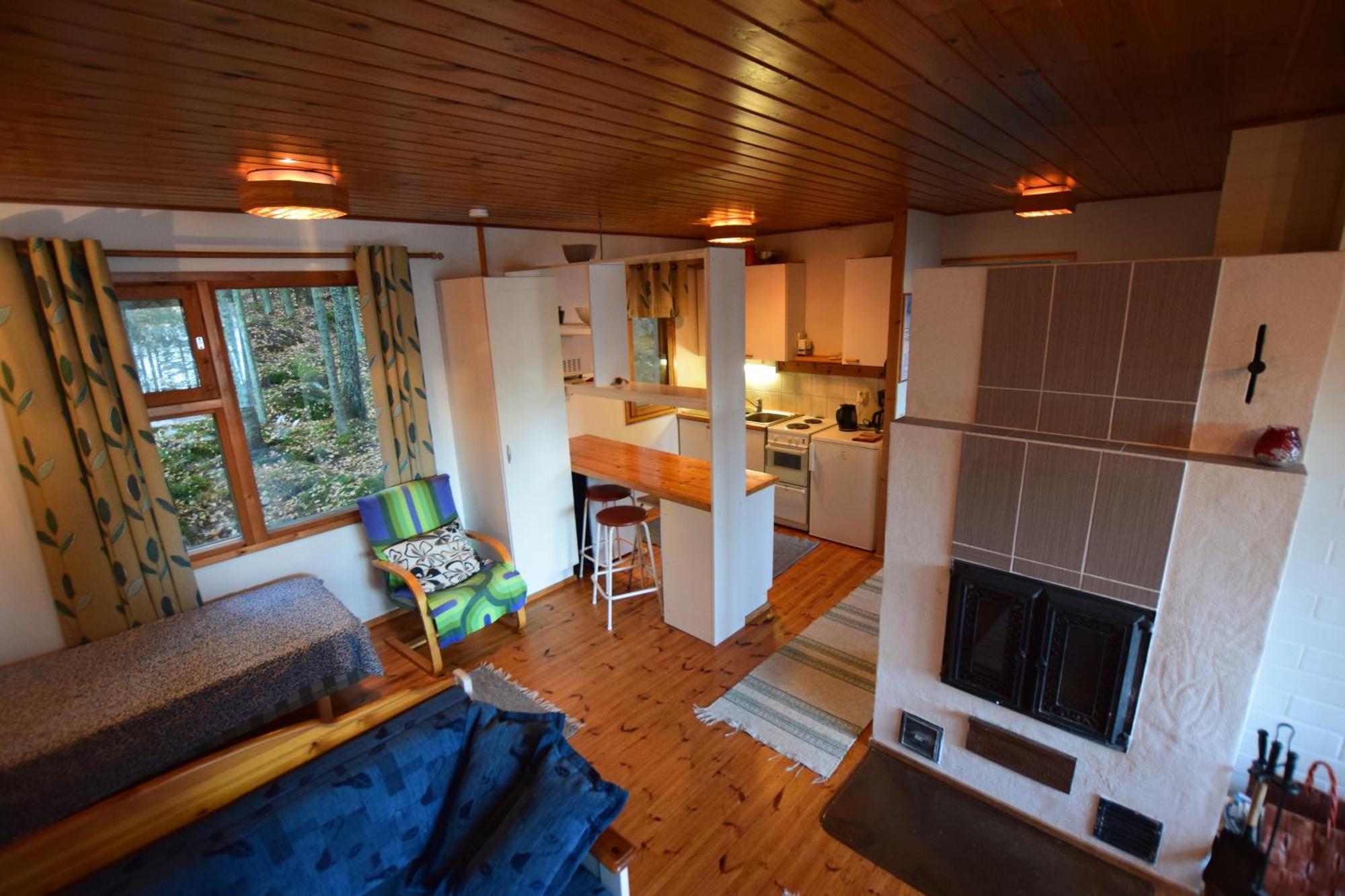 Pyhtaeaen Vuokramoekit Villa Tuuski ภายนอก รูปภาพ